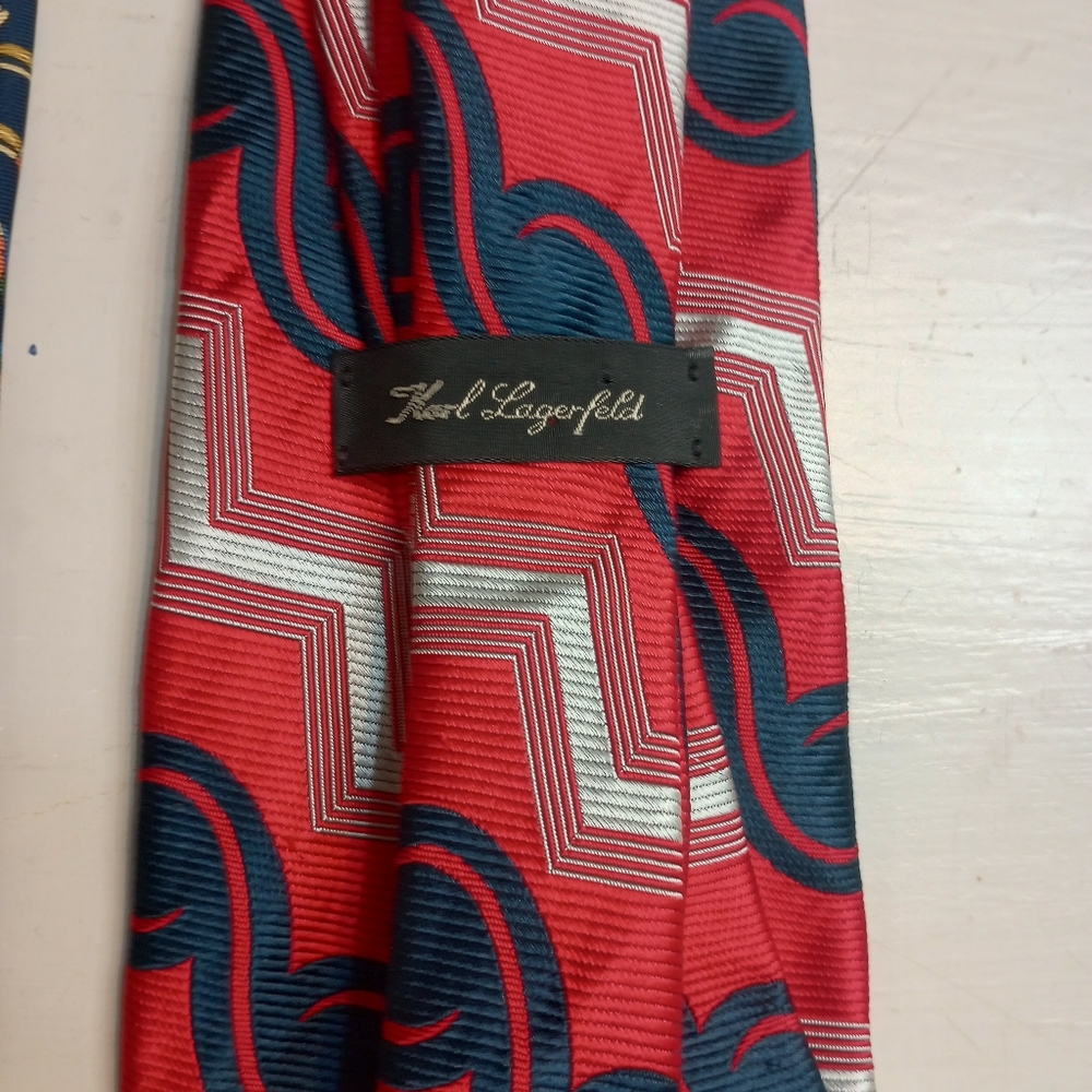 Salvatore Ferragamo, Burberry And Karl Lagerfeld Bundle Of 3 Men's Ties - Picture 9 of 9